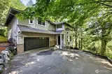 6534 198th  in Kenmore