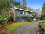 16445 Ambaum  in Burien