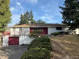 15109 Newport  in Bellevue