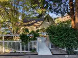 2400 Roanoke  in Seattle