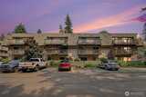 1420 153rd Ave NE  in Bellevue