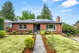 4908 Snoqualmie  in Seattle