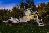 17929 May Valley  in Renton