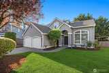 2462 238th  in Sammamish