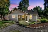 8183 165th  in Kenmore