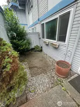 2305 Pinebrook  in Des Moines