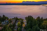2409 Evergreen Point  in Medina
