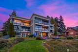 6620 Lake Washington  in Kirkland