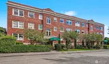 1808 Bigelow  in Seattle