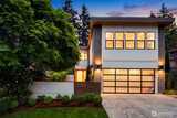4412 94th  in Yarrow Point