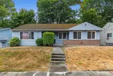 10450 Alderbrook  in Seattle