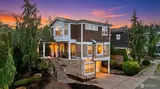 825 Kirkland  in Kirkland