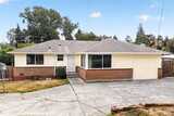 11618 Roseberg  in Seattle