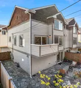 8521 Interlake  in Seattle