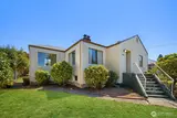 10808 Lake Ridge  in Seattle