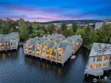 4 Lake Bellevue  in Bellevue