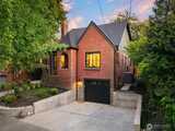 1013 80th  in Seattle
