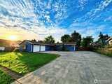1836 16th  in Renton