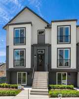 451 Parkside Walk  in Sammamish