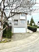 11542 62nd  in Seattle