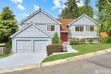 1404 S 290th Pl  in Federal Way