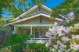 5207 Wallingford  in Seattle