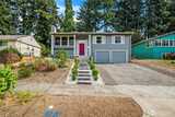 223 Del Monte  in Fircrest