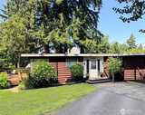 4329 86th  in Mercer Island