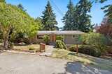 10312 Wallingford  in Seattle