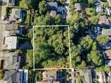 10045 Arrowsmith  in Seattle