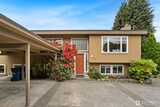 1623 2nd  in Kirkland