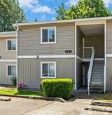 12513 130th  in Kirkland