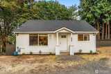 5807 Leo  in Seattle