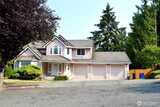 1605 27th  in Puyallup