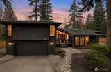 2518 Sahalee Drive East  in Sammamish