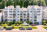1526 Alki  in Seattle