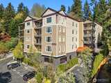 8850 Redmond Woodinville  in Redmond
