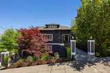1124 Lake Washington  in Seattle