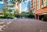 910 Lenora  in Seattle