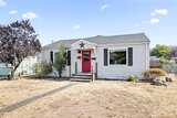 4813 Oakes  in Tacoma