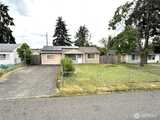 10517 Addison  in Lakewood