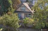 913 35th  in Seattle