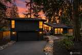 2518 Sahalee Drive East  in Sammamish