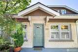 2225 Eastlake  in Seattle