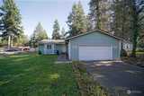 16804 Bay  in Yelm