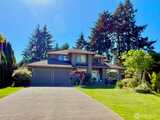 8602 164th  in Puyallup