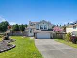2734 Thornhill  in Puyallup
