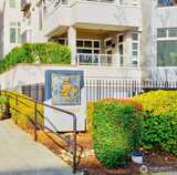 520 6th  in Kirkland