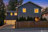 10317 Sand Point  in Seattle