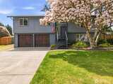 5705 18th  in Lacey